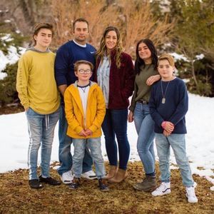 Meet your Posher, Hailey